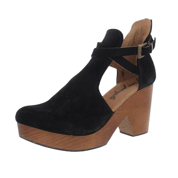 Free people cedar clogs Black Suede Women's Platform Shoes size 8.5